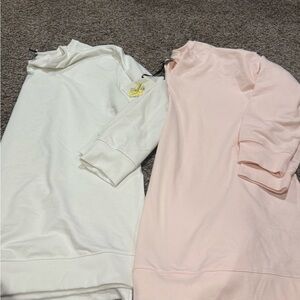 🌮White and Pink Long Sleeve crewneck Tops with v cut out